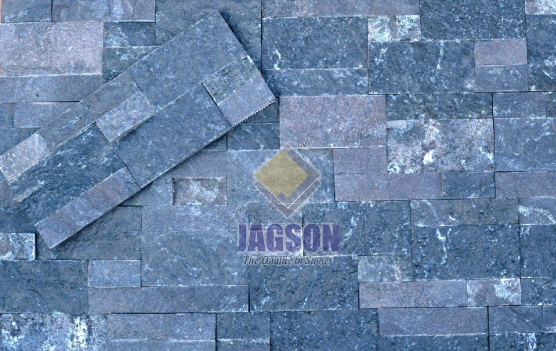 GREY BLACK STACKED STONE 	(20x50 cm)